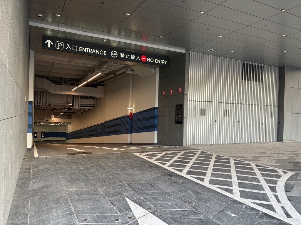 港島壹號中心停車場 入口照片