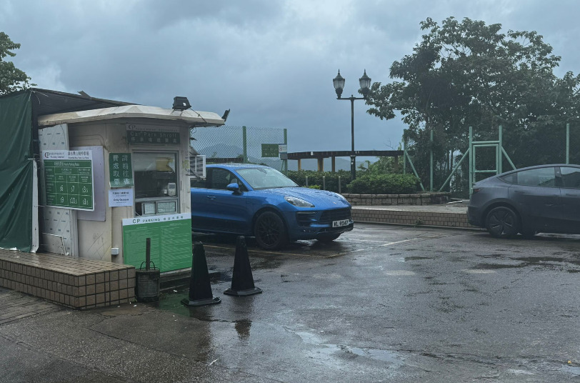 瀑布灣公園停車場 入口照片